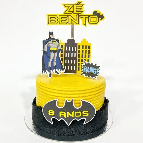 Bolo pet do Batman de 8 anos com topo personalizado