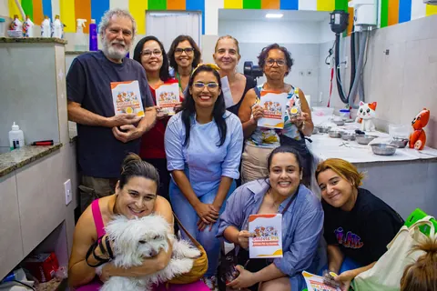 Turma da Oficina Pet na Cozinha com a Pet Chef Beatriz Quintanilha